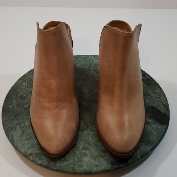 Anthropologie KAANAS~Size 6~San Giovese Snake Heel - Picture 2 of 8